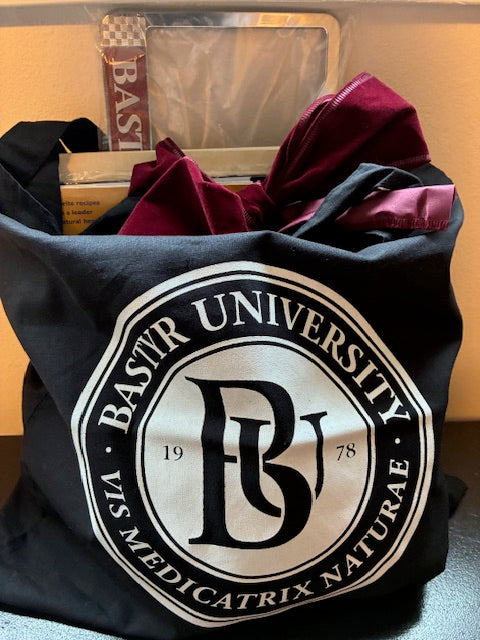 Bastyr Graduate Gift Set